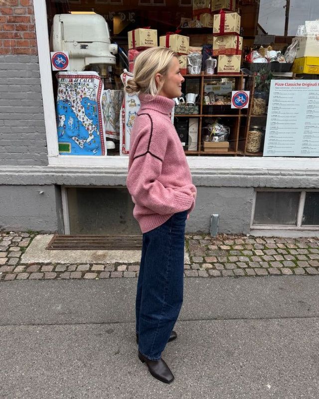 Linea Sweater