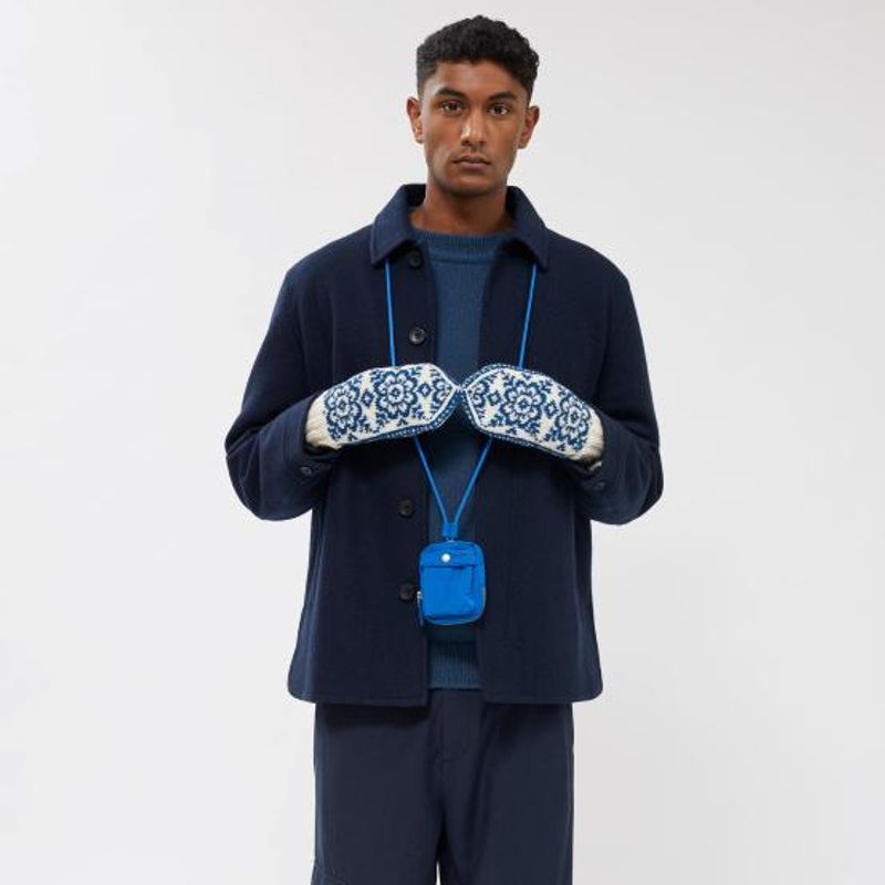 437-1 Vott med Appelsinarose til barn, dame og herre oppskrift