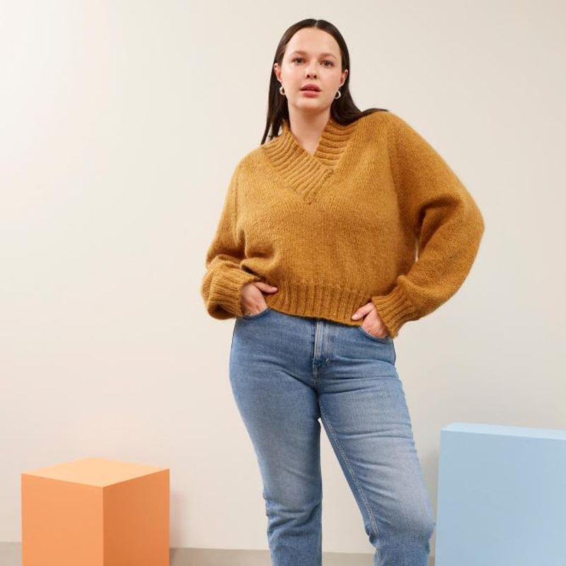 429-3 Niki V-halsgenser oppskrift